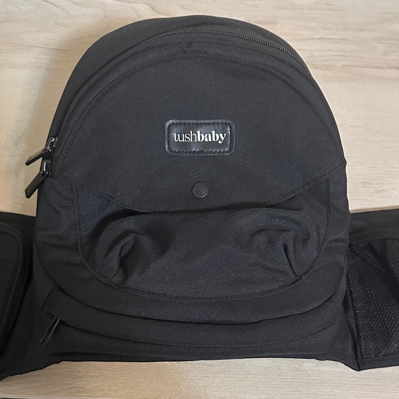 Tushbaby hip carrier